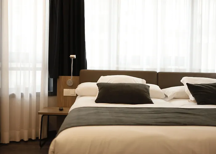 Hotel Lux Santiago