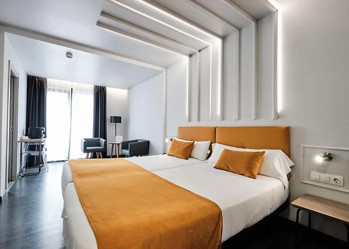 Hotel Lux Santiago