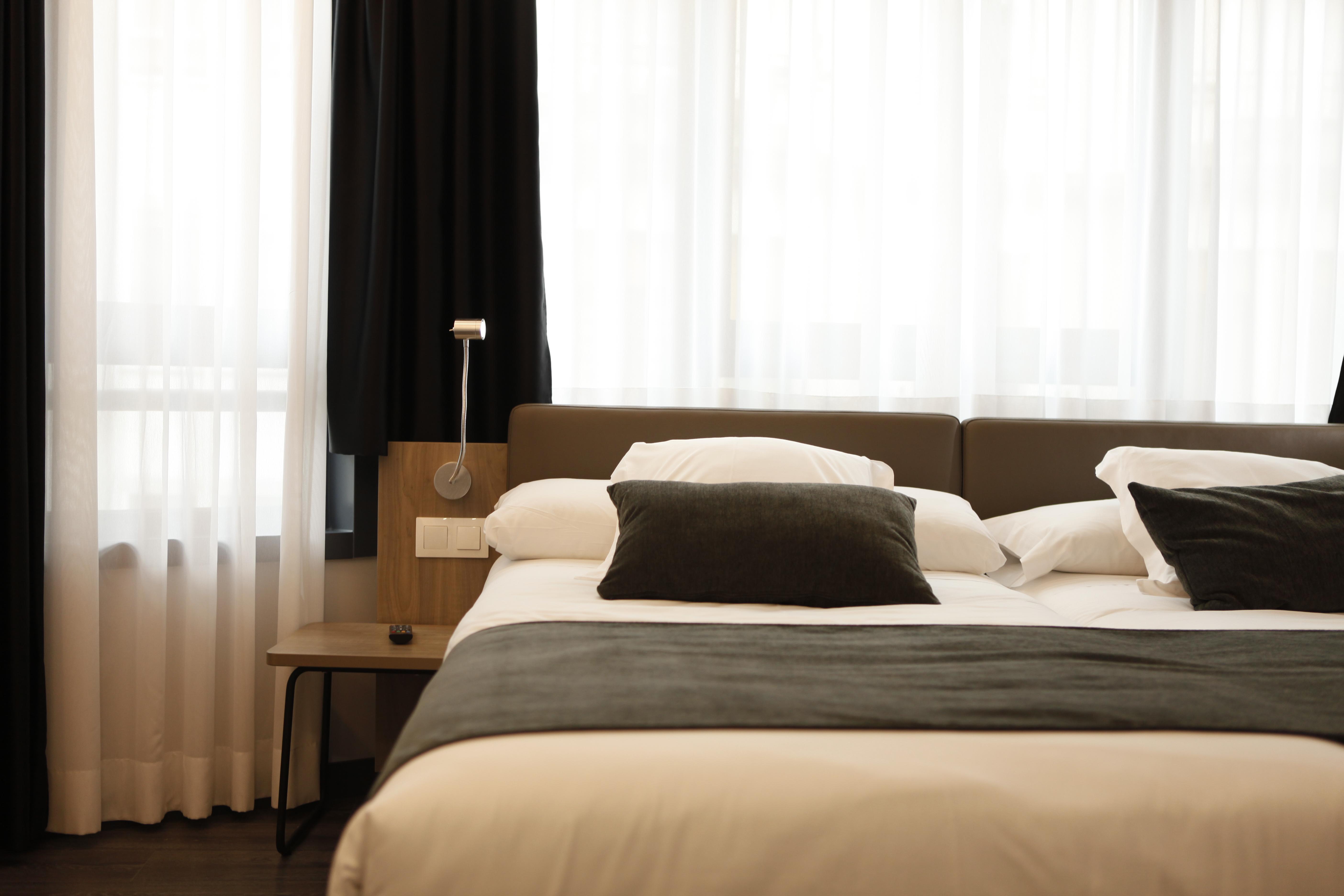 Hotel Lux Santiago 3*