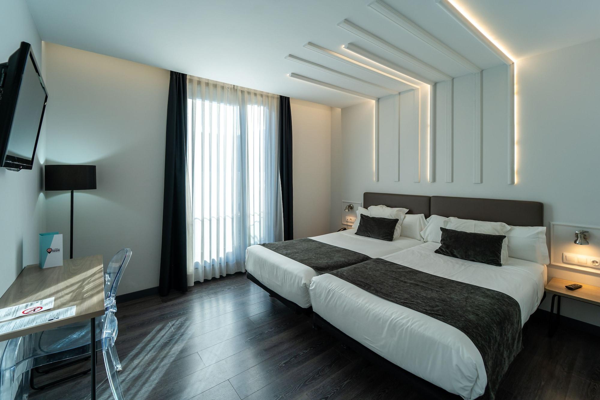 Hotel Lux Santiago