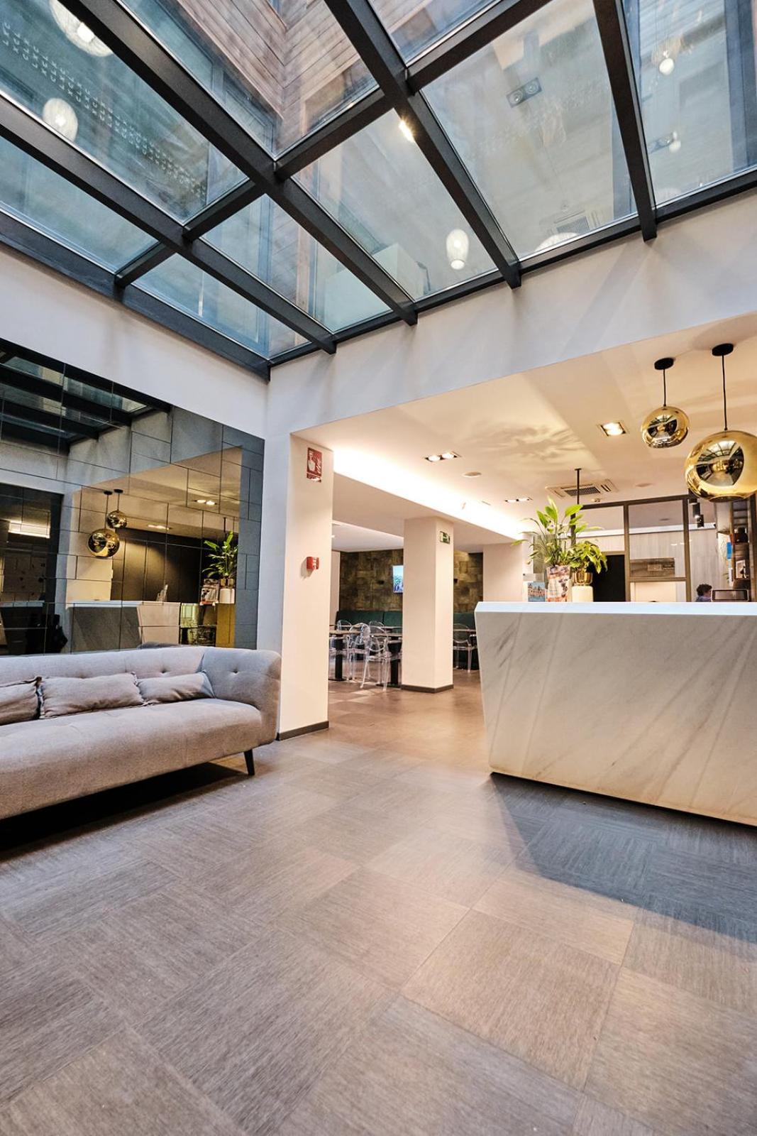 Lux Santiago Hotel