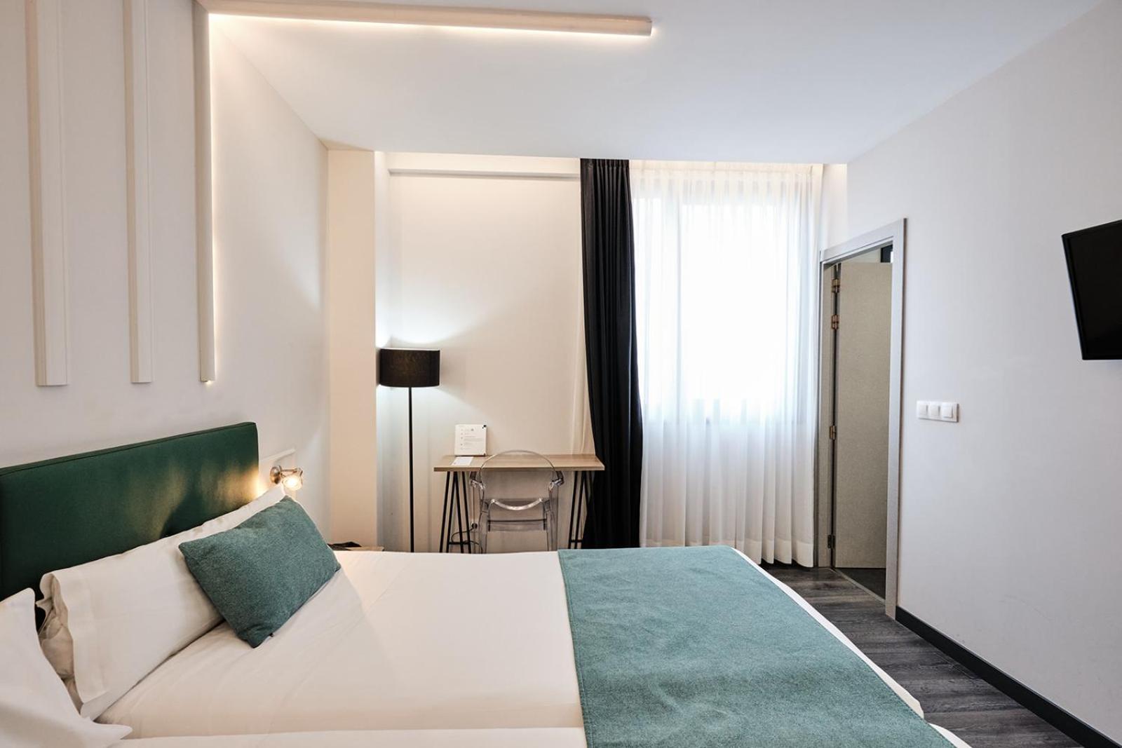 Lux Santiago Hotel